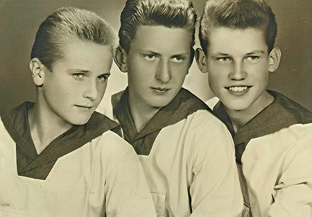 Tři mladí vodáci 1961